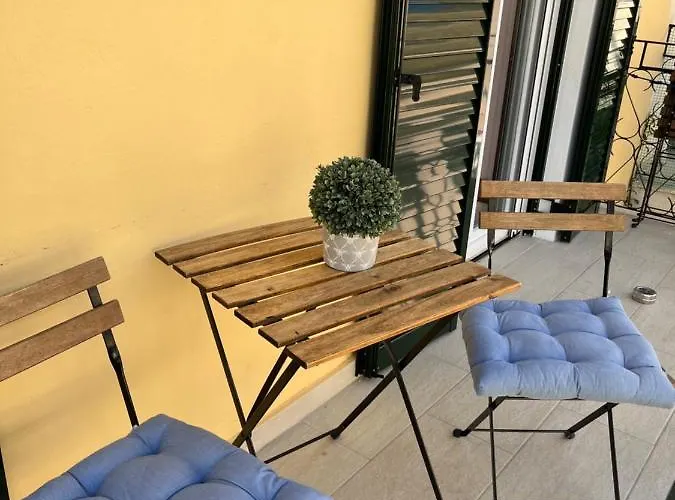 Marlera Corfu Old Town Apartment